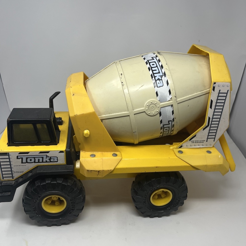 Vintage 1970s Yellow Mighty Tonka Cement Mixer Truck Large 19"x13"